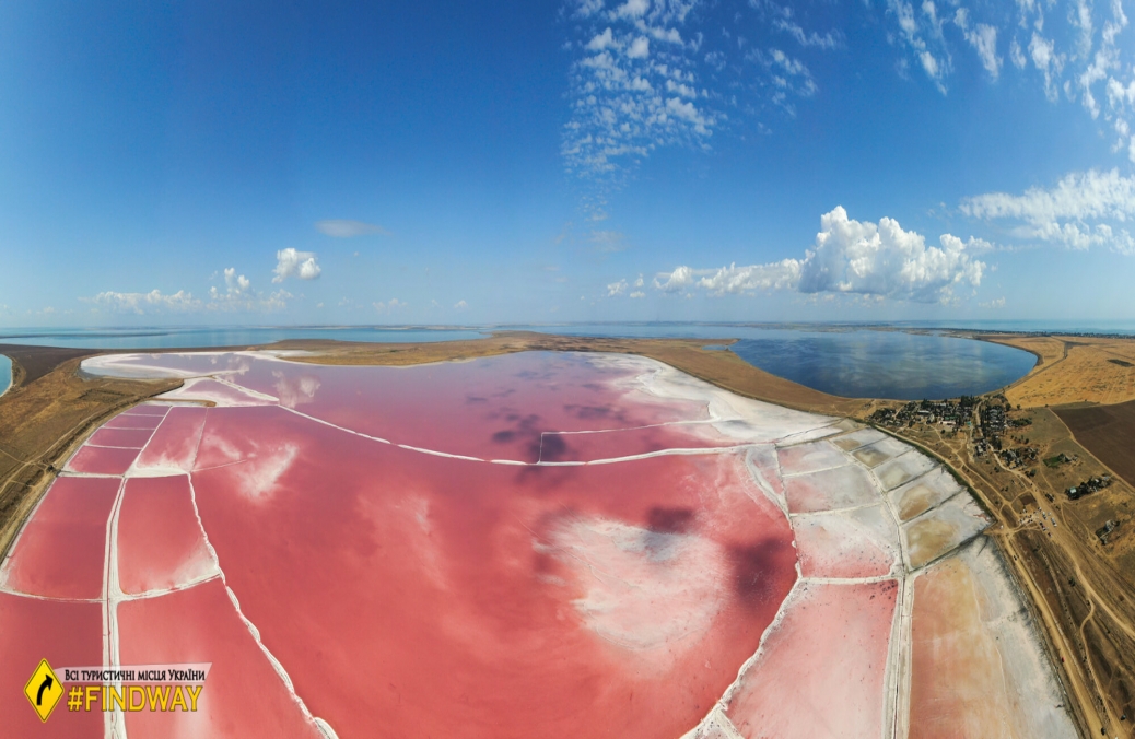 Рожеве озеро (Генічеське озеро), Арабатська стрілка, Генічеськ