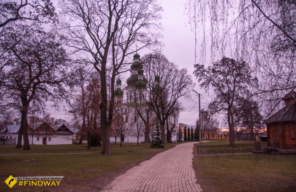 Єлецький Успенський монастир, Чернігів
