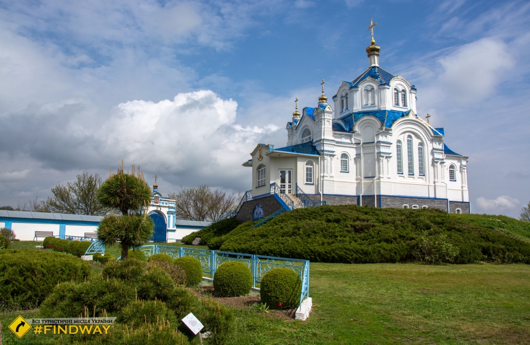 Благовіщенська церква, Мгар