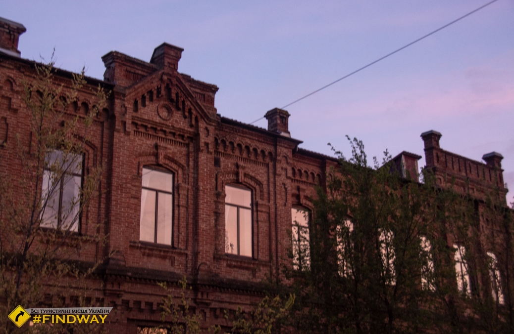 Будівля Ногайської жіночої гімназії, Приморськ
