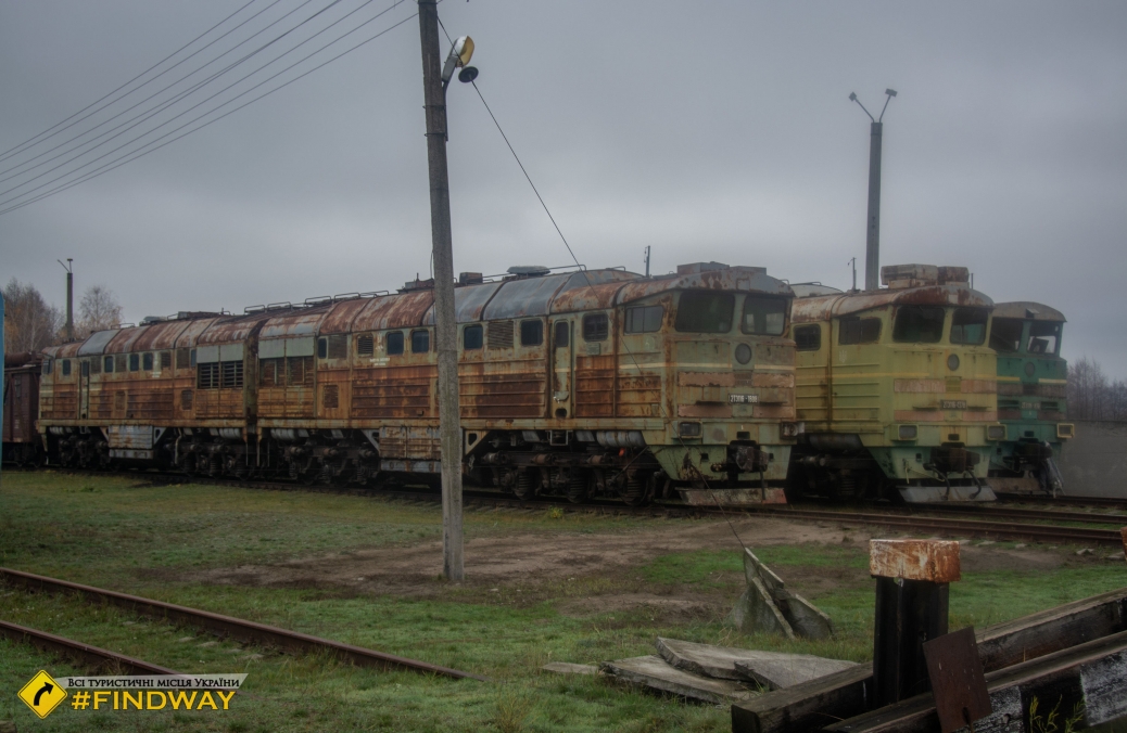 Cemetery of locomotives, Merefa