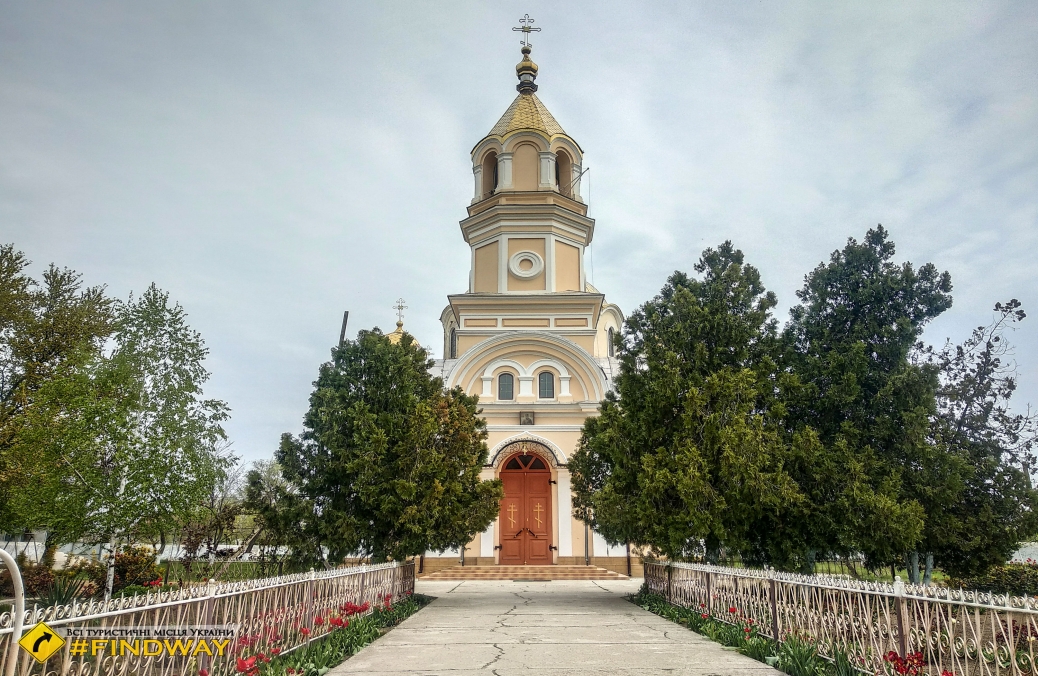 Церковь, Приморское