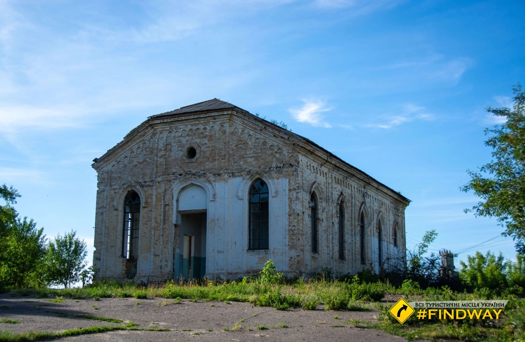 Catholic church (ruins), Medvedivka