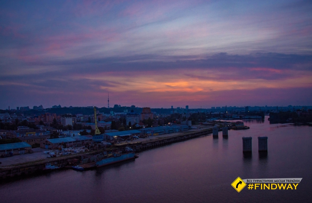 Покинутий Рибальський вантовий міст, Київ