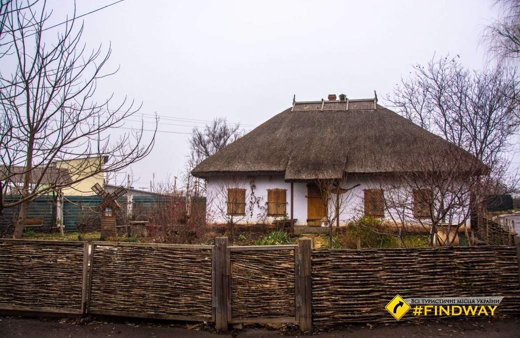 Ukrainian house, Nerubayske
