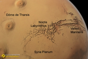 Labyrinth of Night (Noctis Labyrinthus), Mars