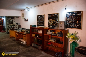 Museum of old things on green tourism hotel Chayka, Gola Pristan