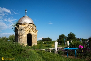 Abandoned chapel of XIX century, Pravdyne