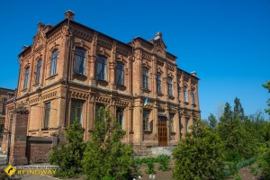 Здание Ногайской женской гимназии, Приморск