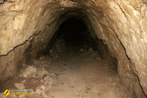 Caves, Holodnyi Yar
