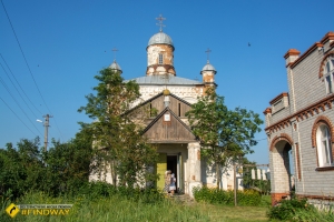 Свято-Троицкий храм (~1700г), Запселье
