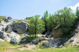 Small cave, Pidkamin