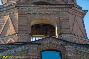 Миколаївська церква (1892р), Червлене