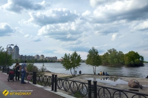 Obolonska embankment, Kyiv