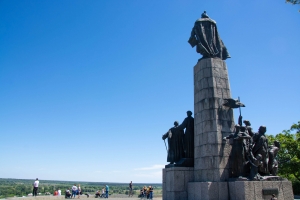 Пам'ятник Хмельницькому, Замкова гора, Чигирин