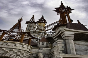 Fairy Castle of Victoria Film Studio, Hurivschyna