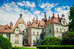 Дворец графов Шенборнов (замок Берегвар), Мукачево, Закарпатье