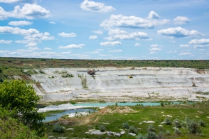 Shebelinka chalk quarry, Milova